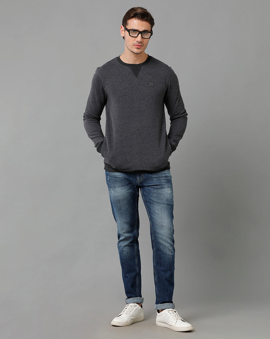 Men Solid Regular Fit Casual Sweatshirt