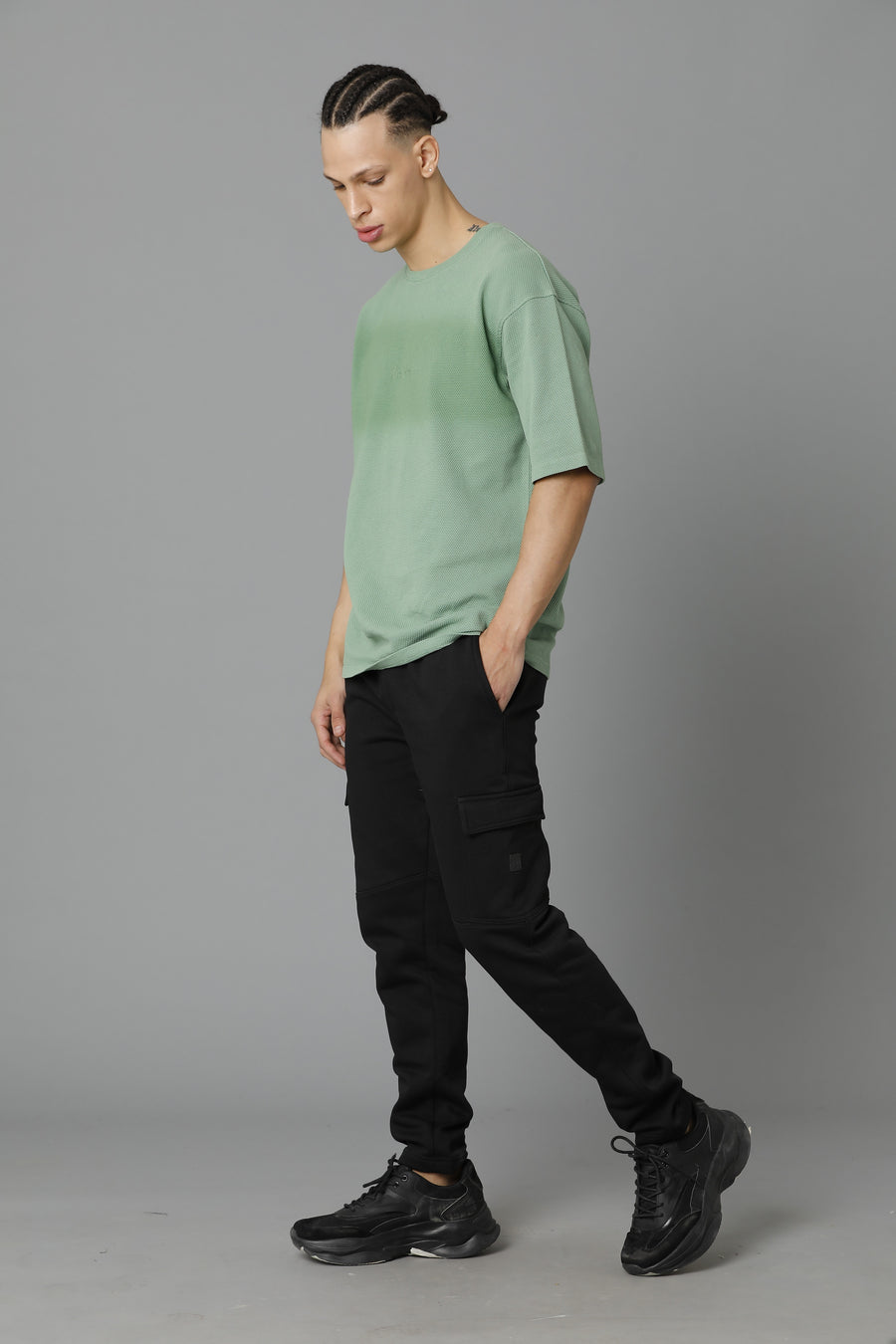 Voi Men Navy Regular Fit Trackpant