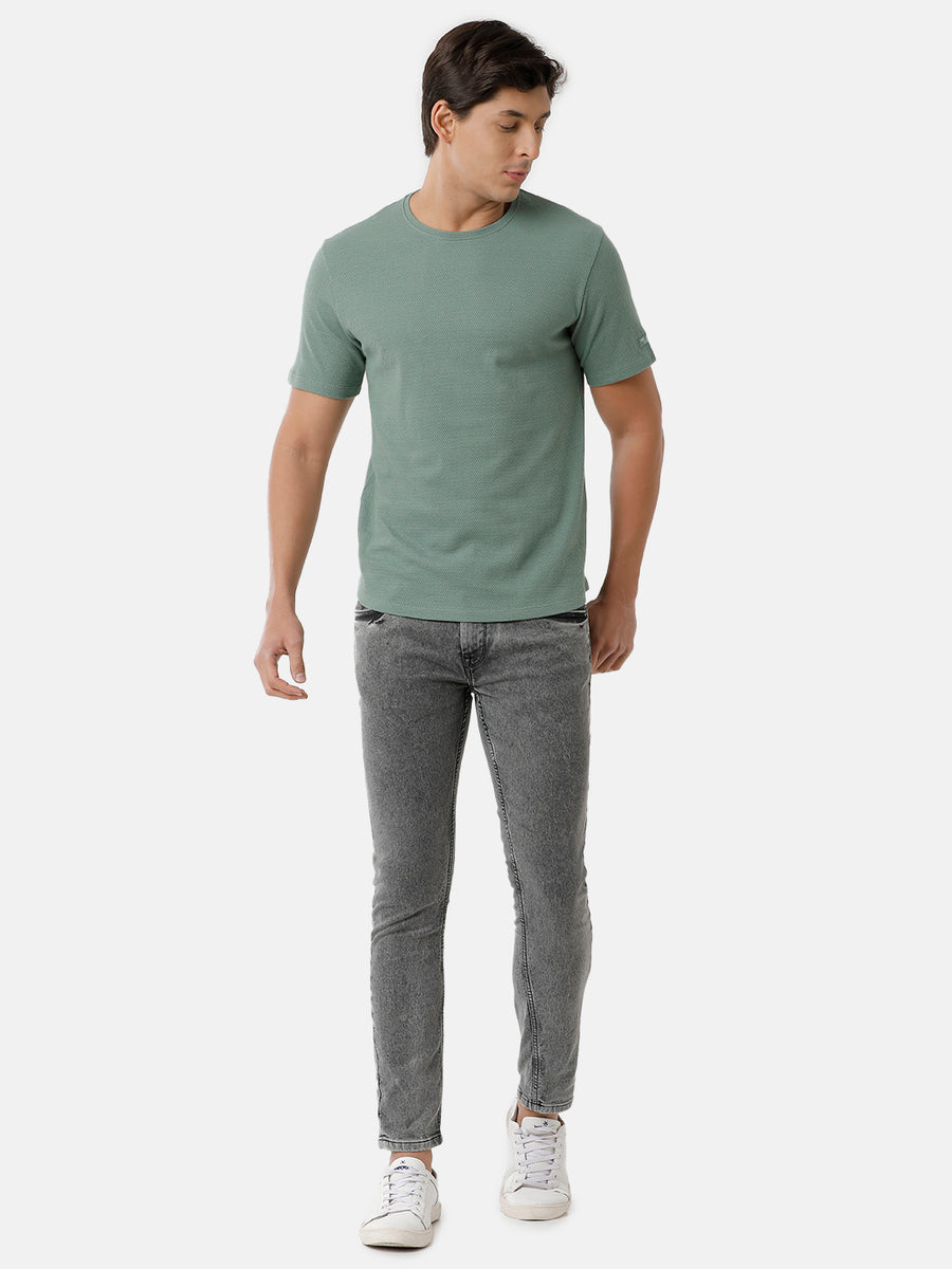 Men Solid Regular Fit Casual T-Shirt