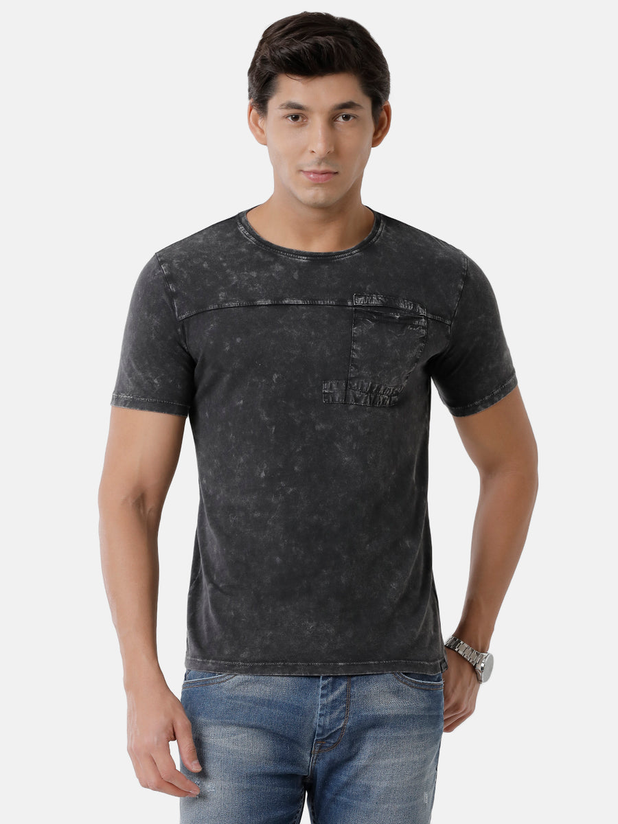 Men Solid Regular Fit Casual T-Shirt