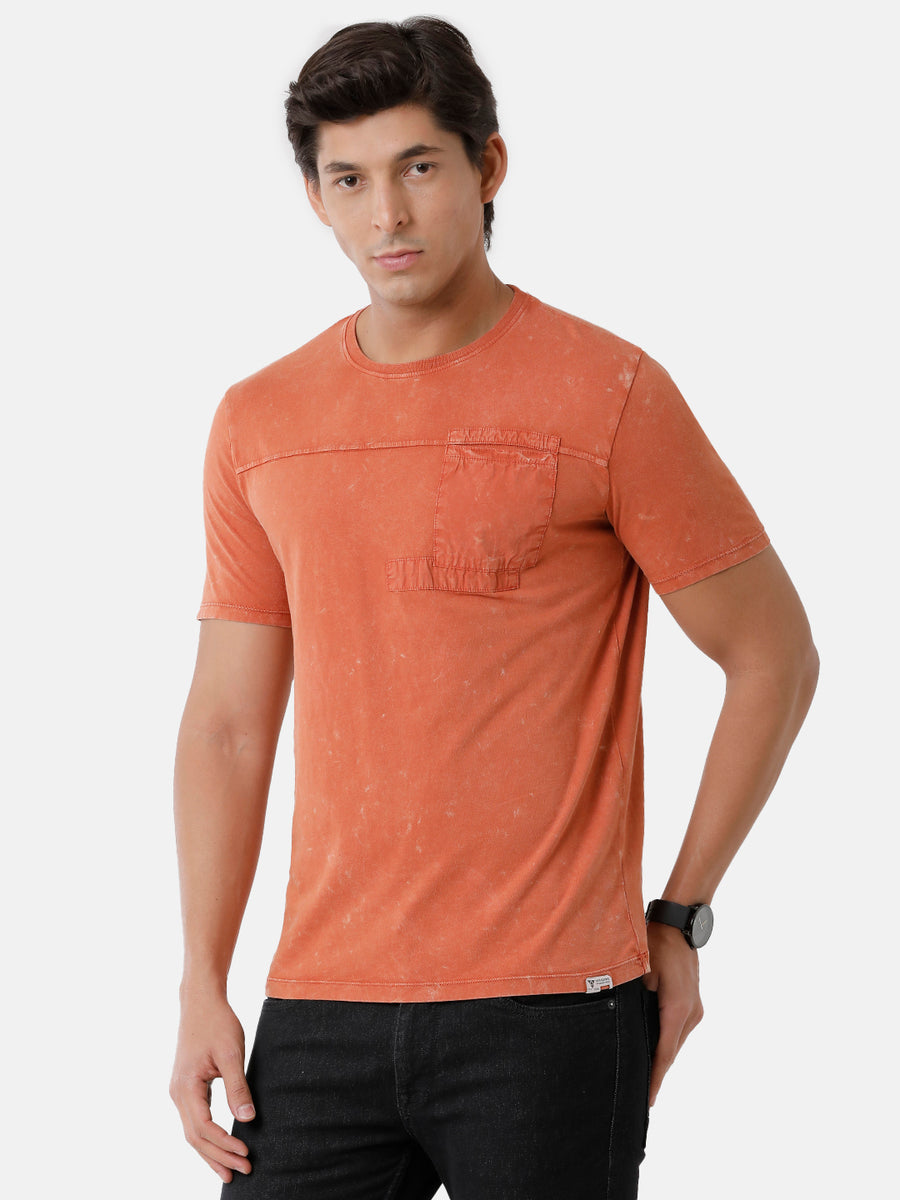 Men Solid Regular Fit Casual T-Shirt