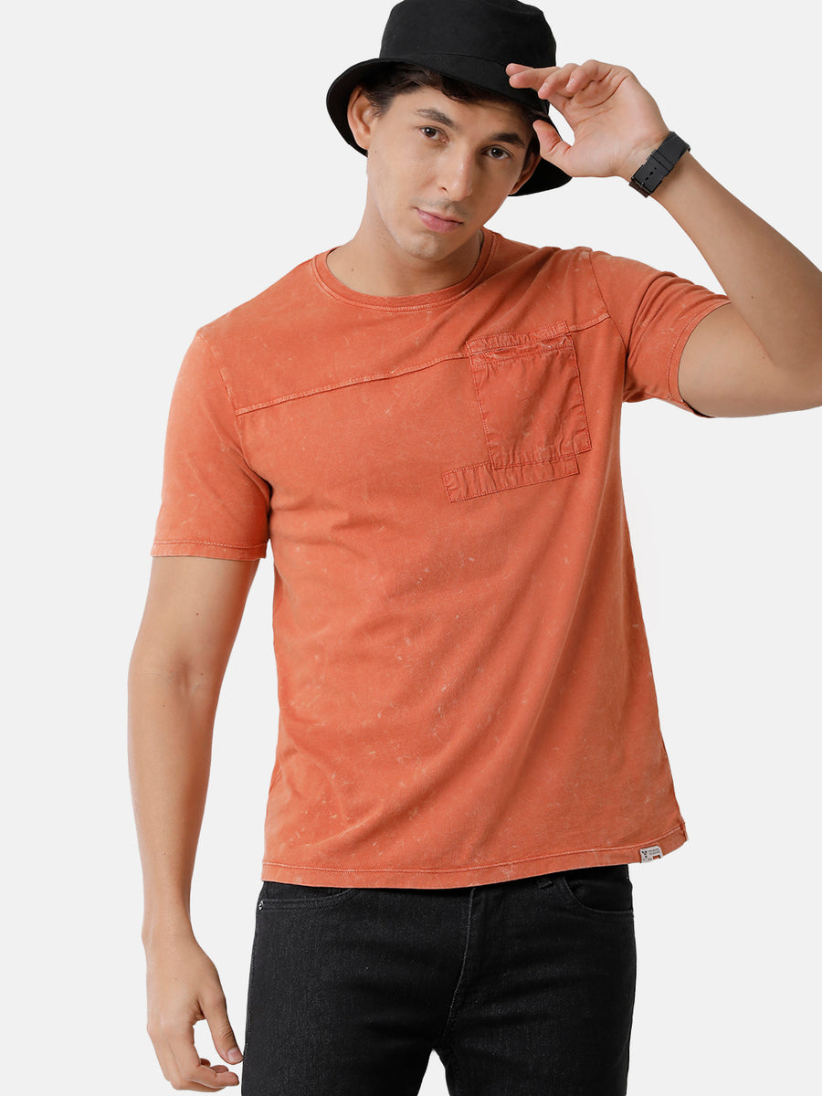 Men Solid Regular Fit Casual T-Shirt