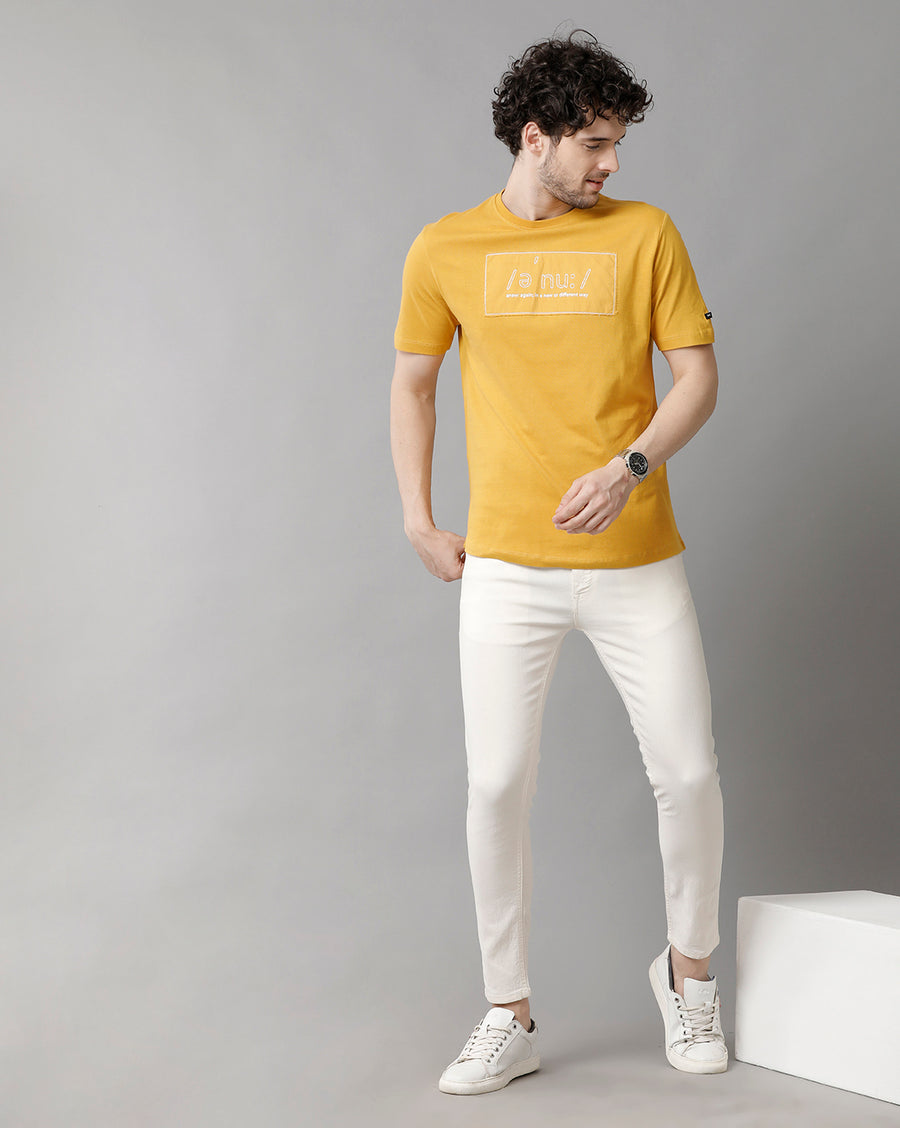Men Solid Regular Fit Casual T-Shirt